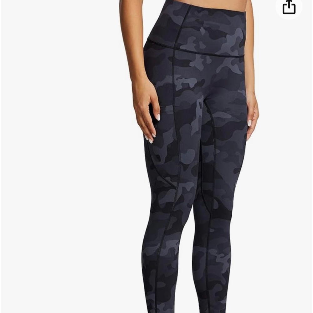 Womens ZUTY leggings. Black camo. Buttery soft with two side pockets.